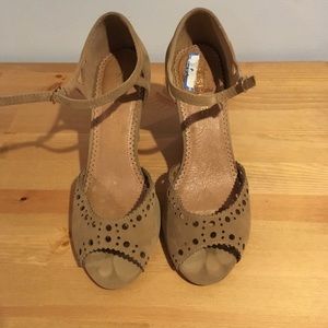 Tan nude Heeled sandals